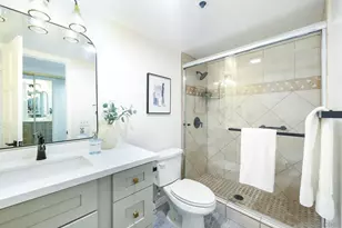 1221 Parker Pl, San Diego, CA 92109 - Photo 20