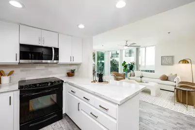  1221 Parker Pl #Unit 6, San Diego, CA 92109 - Photo 14