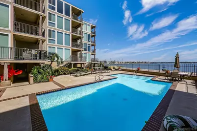  1221 Parker Pl #Unit 6, San Diego, CA 92109 - Photo 2