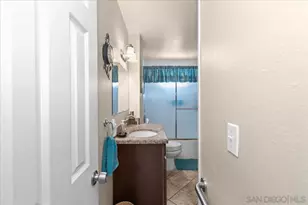 9254 Shadow Hill Rd, Santee, CA 92071 - Photo 20