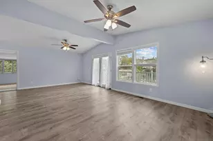 18218 Paradise Mountain Rd, Valley Center, CA 92082 - Photo 10