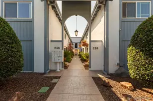 236 B, Coronado, CA 92118 - Photo 22