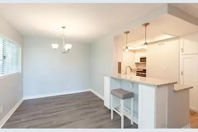  5064 Via Manos #B, Oceanside, CA 92057 - Photo 4