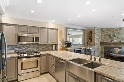  400 N Pacific #113, Oceanside, CA 92054 - Photo 18