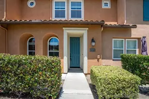 17059 Calle Trevino, San Diego, CA 92127 - Photo 2