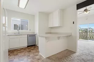 512 Sandalwood, Escondido, CA 92027 - Photo 10