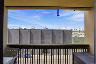 1855 Diamond, San Diego, CA 92109 - Photo 18