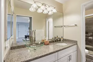 1855 Diamond, San Diego, CA 92109 - Photo 14