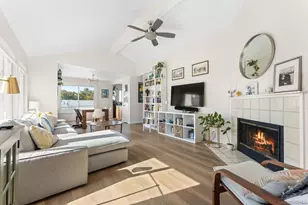 1957 Diamond St, San Diego, CA 92109 - Photo 4