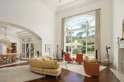  6369 Clubhouse Drive, Rancho Santa Fe, CA 92067 - Photo 8
