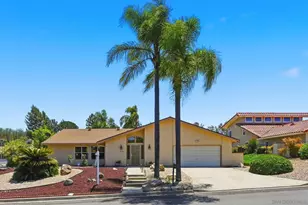 17739 St Andrews Dr, Poway, CA 92064 - Photo 2