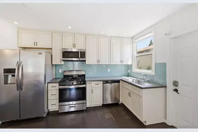  722-724 Balboa, San Diego, CA 92109 - Photo 6