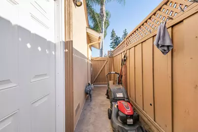  2293 Pruneridge Ave, Santa Clara, CA 95050 - Photo 44