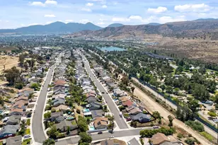 10565 Strathmore Dr, Santee, CA 92071 - Photo 4