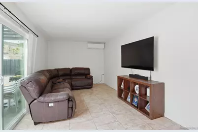  795 Via Callado, Oceanside, CA 92057 - Photo 12