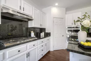 9810 Deer Ridge Pl, San Diego, CA 92127 - Photo 18