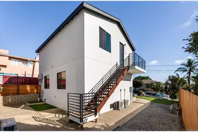  6728 Thomson Ct, San Diego, CA 92111 - Photo 12