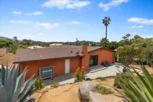 10844 Challenge Blvd, La Mesa, CA 91941 - Photo 2