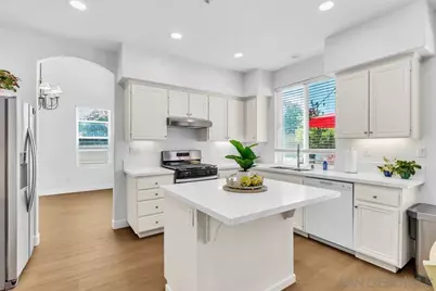  10836 Stoney Creek Ct., Santee, CA 92071 - Photo 8