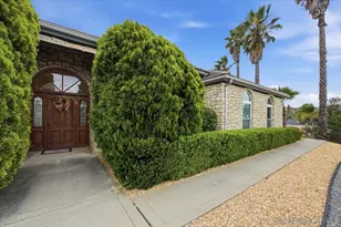 10015 El Capitan Real Rd, El Cajon, CA 92021 - Photo 4