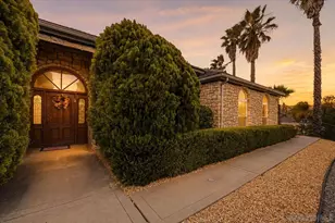 10015 El Capitan Real Rd, El Cajon, CA 92021 - Photo 2