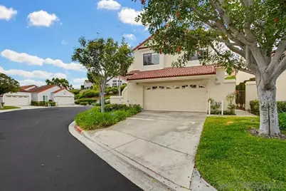  12165 Sand Trap Row, San Diego, CA 92128 - Photo 2