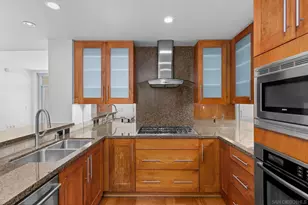700 W E St, San Diego, CA 92101 - Photo 12