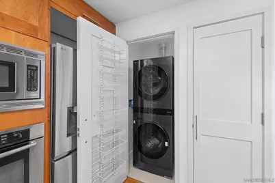  700 W E Street #2905, San Diego, CA 92101 - Photo 16