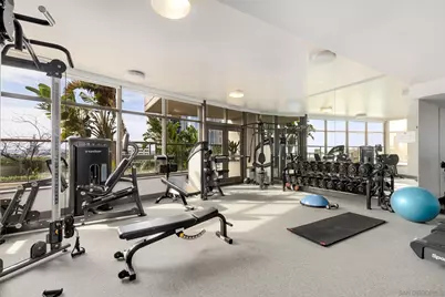  700 W E Street #2905, San Diego, CA 92101 - Photo 36