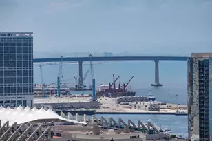 700 W E St, San Diego, CA 92101 - Photo 36