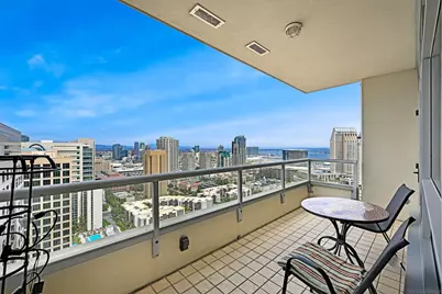  700 W E Street #2905, San Diego, CA 92101 - Photo 18
