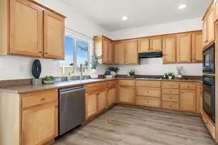 33450 Dolomite St, Menifee, CA 92584 - Photo 8
