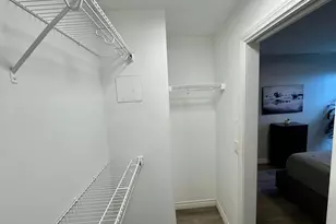 5252 Balboa Arms Dr, San Diego, CA 92117 - Photo 8