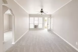 950-958 B Ave, Coronado, CA 92118 - Photo 32