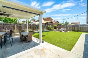 10083 W Glendon Cir, Santee, CA 92071 - Photo 22