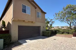 2297 Treetop Ln, Chula Vista, CA 91915 - Photo 2