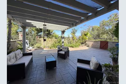  2297 Treetop Ln, Chula Vista, CA 91915 - Photo 10