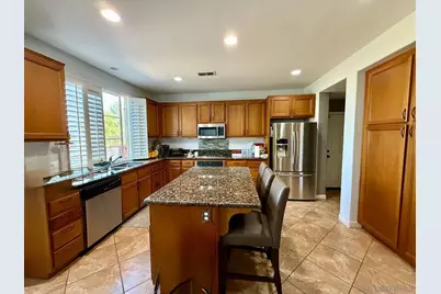  2297 Treetop Ln, Chula Vista, CA 91915 - Photo 14