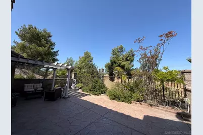  2297 Treetop Ln, Chula Vista, CA 91915 - Photo 8