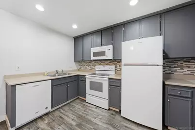  293 Sycamore #15, San Ysidro, CA 92173 - Photo 8