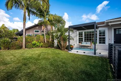  1335 Loring St, San Diego, CA 92109 - Photo 2