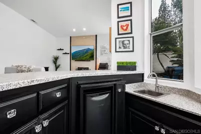  22905 Turnberry Court, Murrieta, CA 92562 - Photo 10