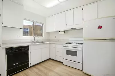  10331 Lindley Ave #266, Porter Ranch, CA 91326 - Photo 8