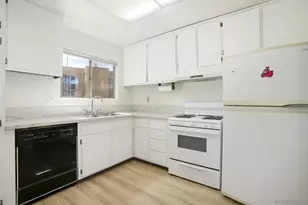 10331 Lindley Ave, Porter Ranch, CA 91326 - Photo 8