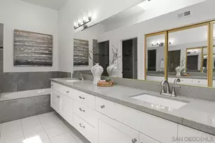 8585 Via Mallorca, La Jolla, CA 92037 - Photo 20