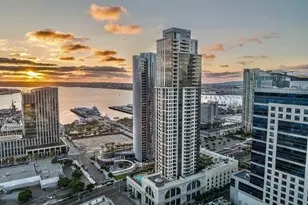 700 W E St, San Diego, CA 92101 - Photo 1