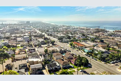  909-911 Chalcedony Street, San Diego, CA 92109 - Photo 2
