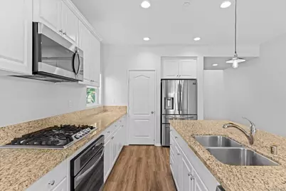  339 Calabrese Street, Fallbrook, CA 92028 - Photo 4