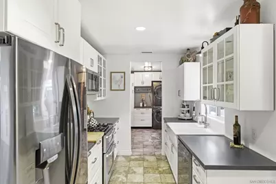  2537 Grandview St, San Diego, CA 92110 - Photo 10