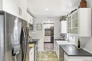 2537 Grandview St, San Diego, CA 92110 - Photo 10